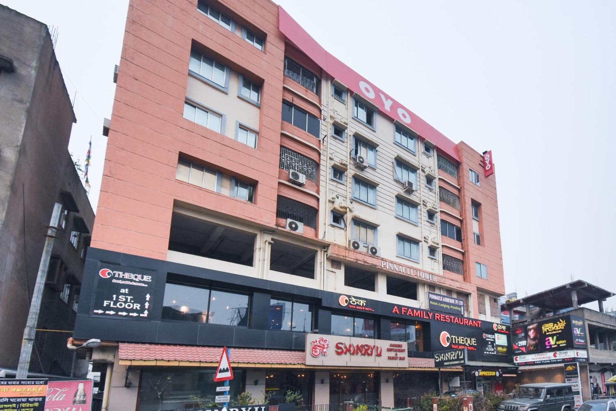 Hotel O Pinnacle Tower Calcutta Exterior foto